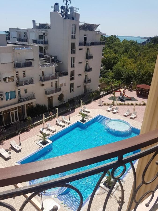 포마리 Flora Beach Private 아파트 호텔 외부 사진
