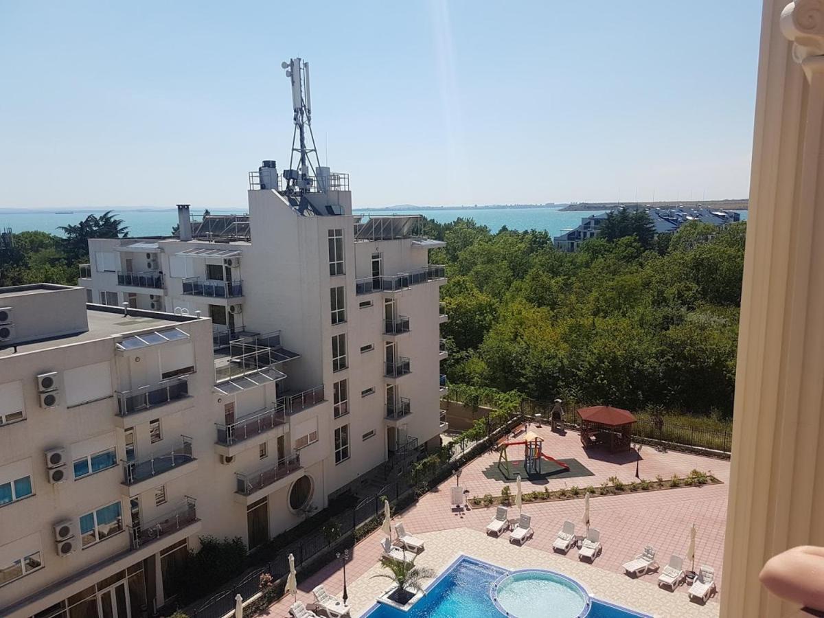 포마리 Flora Beach Private 아파트 호텔 외부 사진